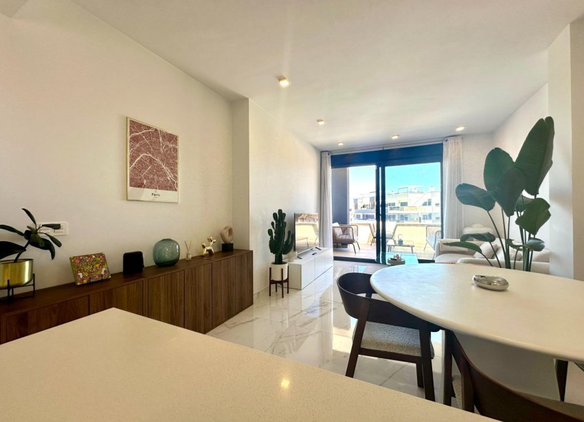 Resale - Apartment - Orihuela Costa - PAU 8