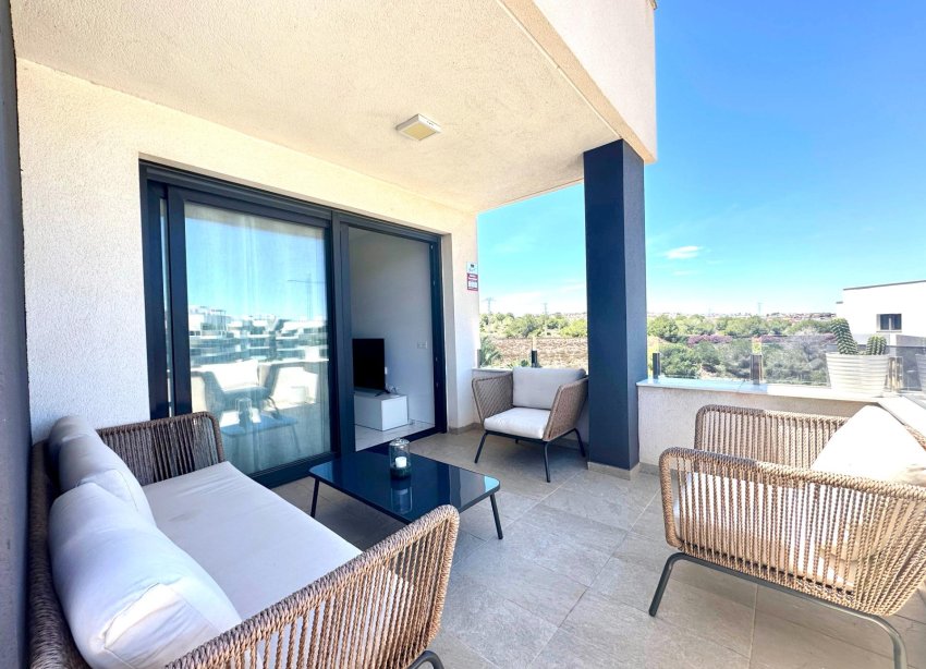 Resale - Apartment - Orihuela Costa - PAU 8