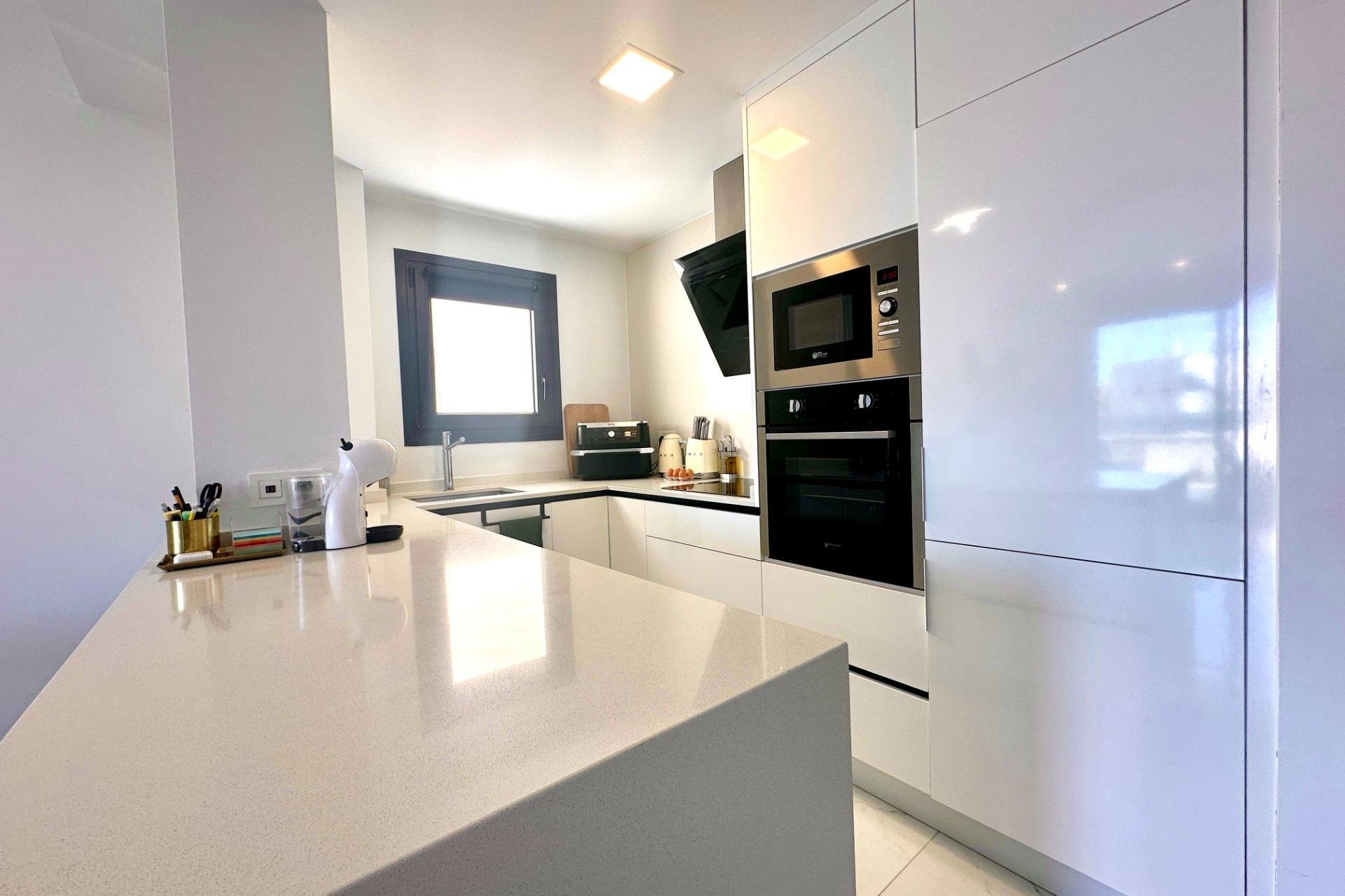 Resale - Apartment - Orihuela Costa - PAU 8