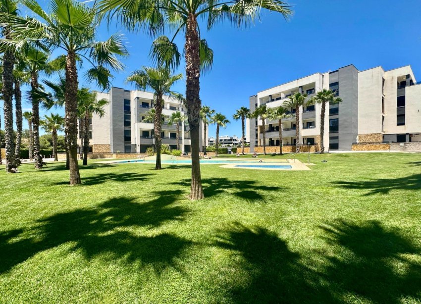 Resale - Apartment - Orihuela Costa - PAU 8