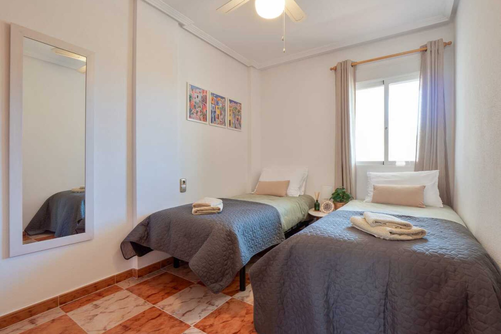 Resale - Apartment - Orihuela Costa - Pinada Golf 1