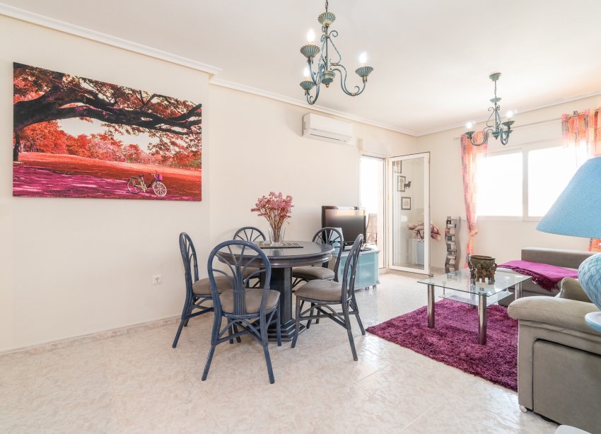 Resale - Apartment - Orihuela Costa - Playa Flamenca