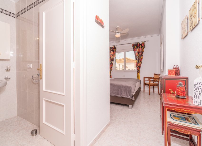 Resale - Apartment - Orihuela Costa - Playa Flamenca