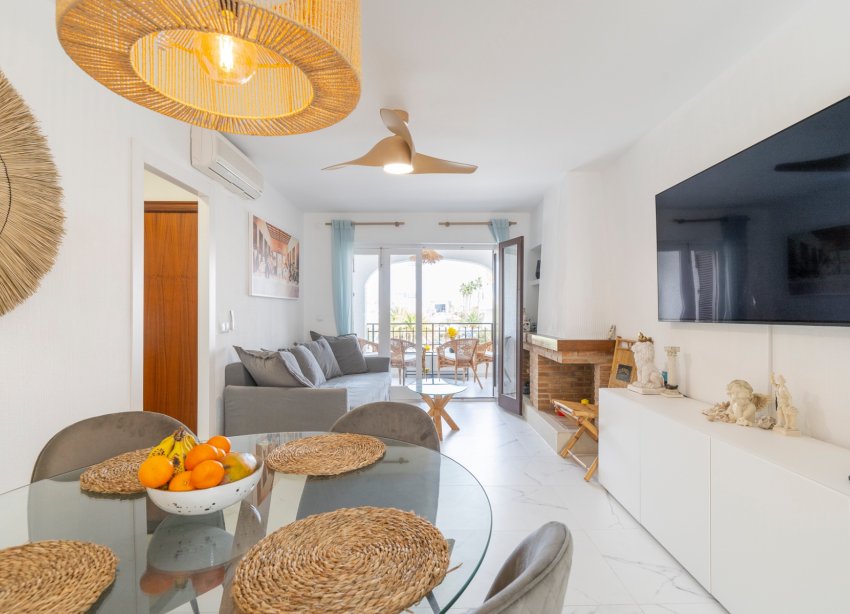 Resale - Apartment - Orihuela Costa - Playa Flamenca