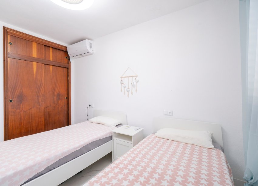 Resale - Apartment - Orihuela Costa - Playa Flamenca