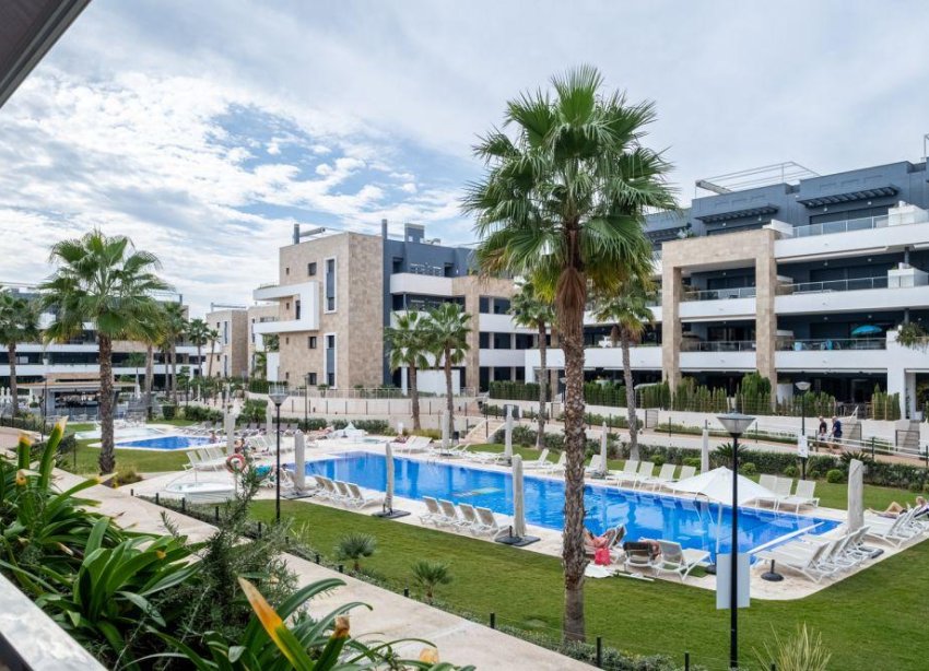 Resale - Apartment - Orihuela Costa - Playa Flamenca