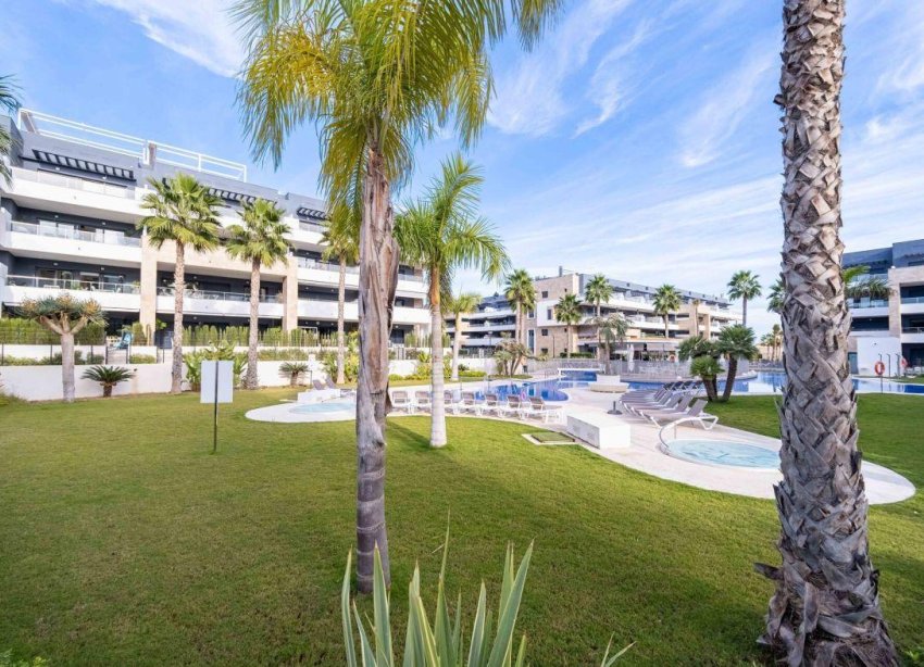 Resale - Apartment - Orihuela Costa - Playa Flamenca