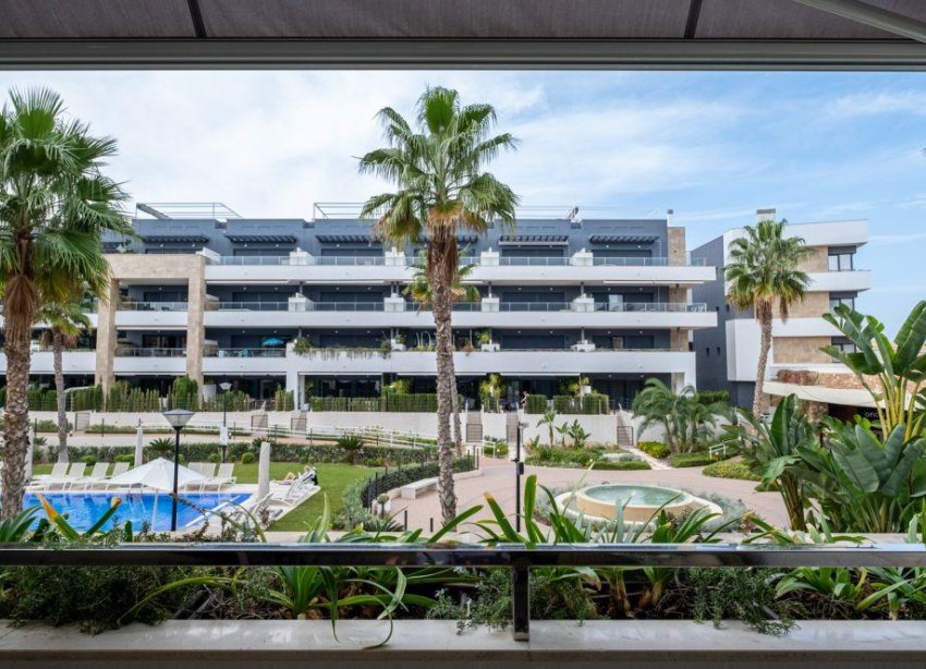 Resale - Apartment - Orihuela Costa - Playa Flamenca