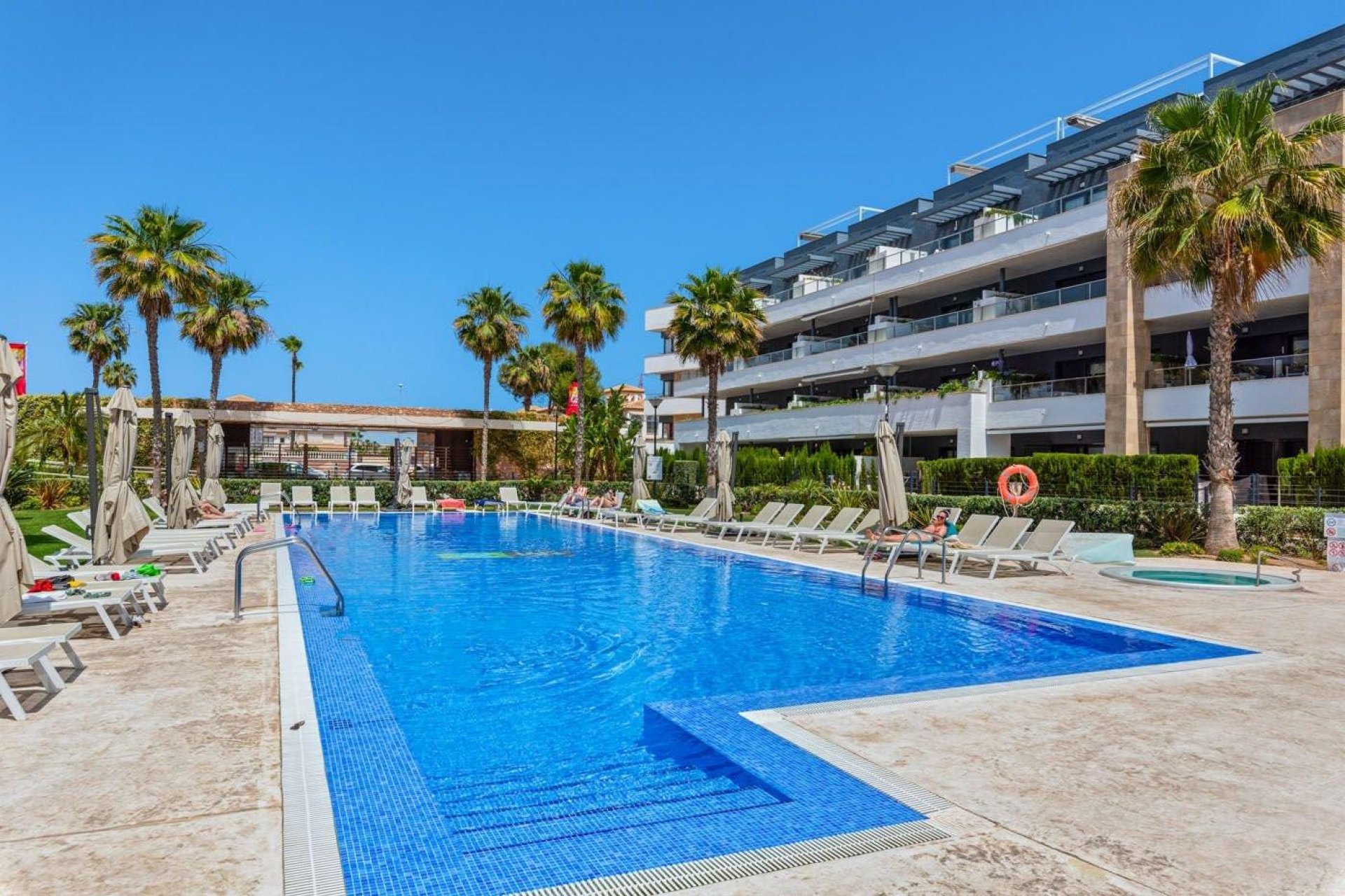 Resale - Apartment - Orihuela Costa - Playa Flamenca