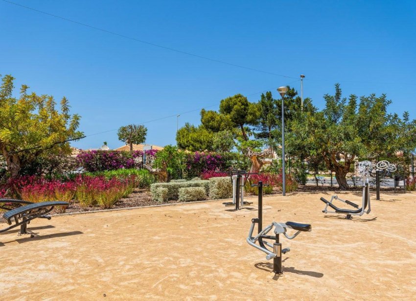 Resale - Apartment - Orihuela Costa - Playa Flamenca