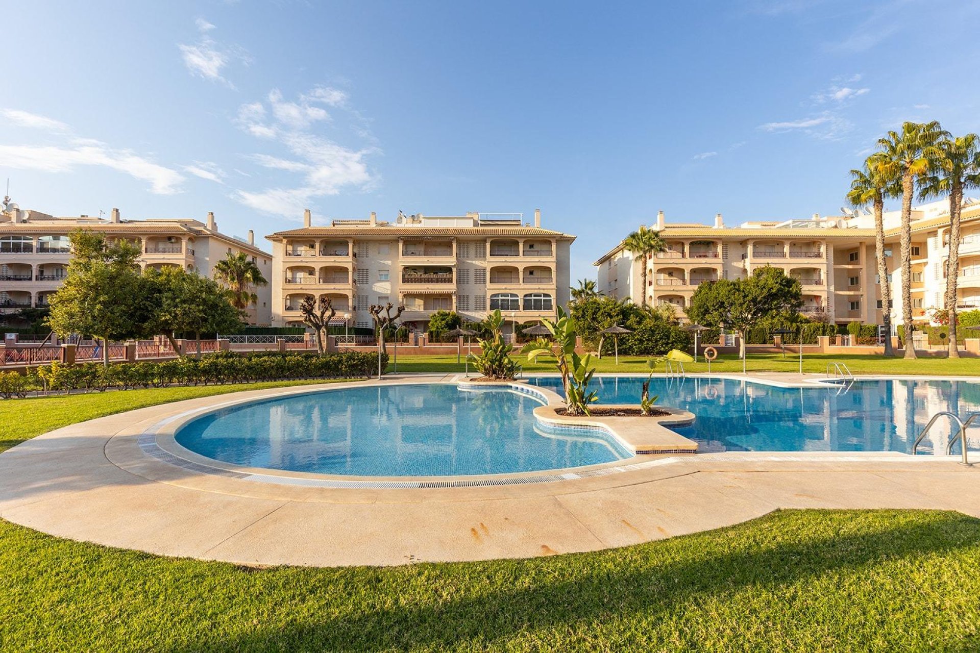 Resale - Apartment - Orihuela Costa - Playa Flamenca