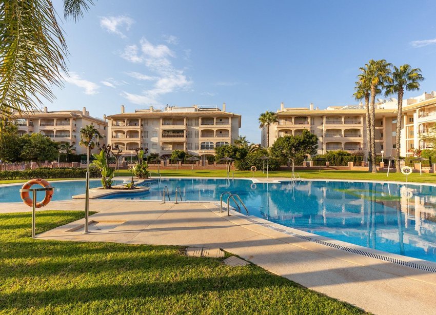 Resale - Apartment - Orihuela Costa - Playa Flamenca