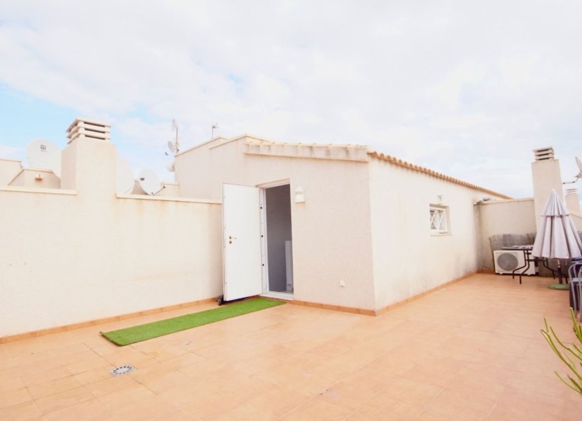 Resale - Apartment - Orihuela Costa - Playa Flamenca