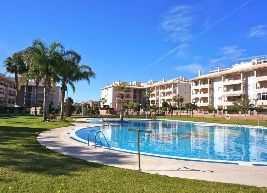 Resale - Apartment - Orihuela Costa - Playa Flamenca