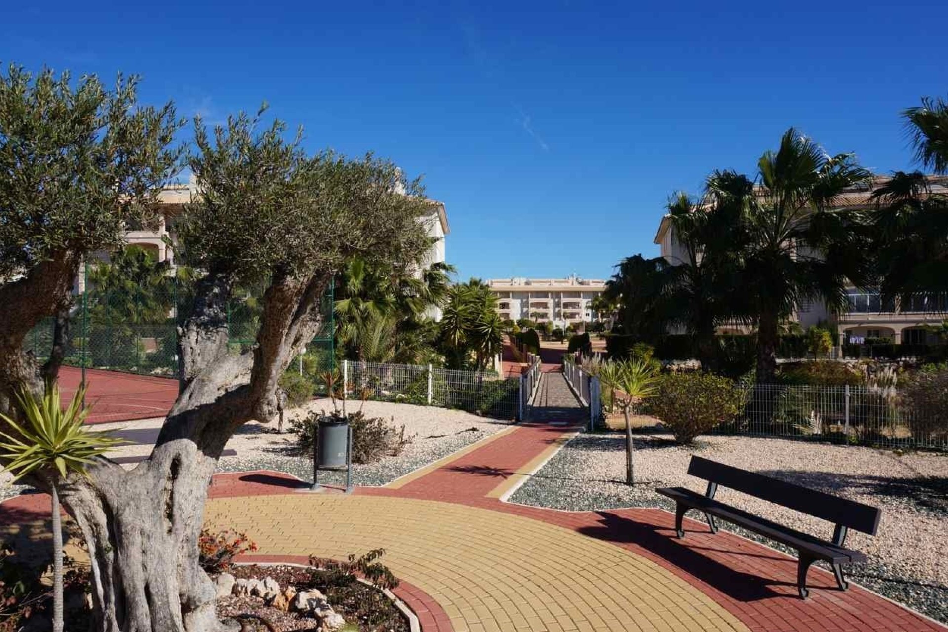 Resale - Apartment - Orihuela Costa - Playa Flamenca