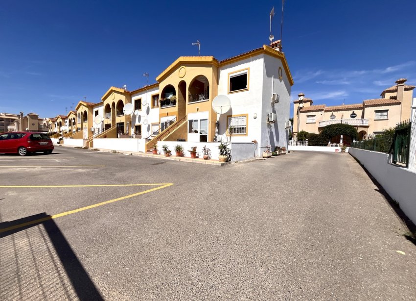 Resale - Apartment - Orihuela Costa - Playa Flamenca