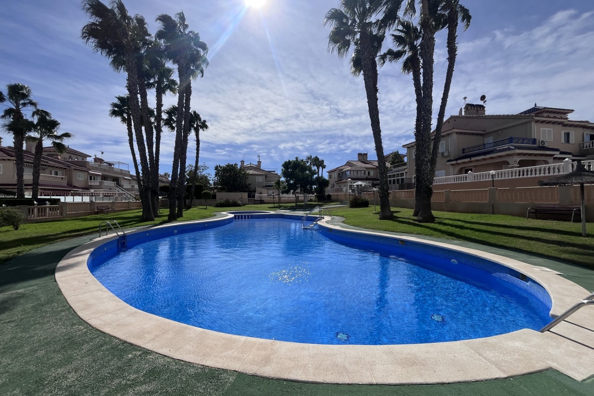 Resale - Apartment - Orihuela Costa - Playa Flamenca