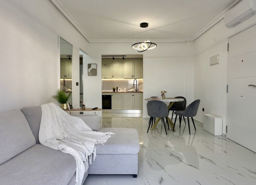 Resale - Apartment - Orihuela Costa - Playa Flamenca