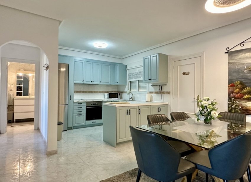 Resale - Apartment - Orihuela Costa - Playa Flamenca