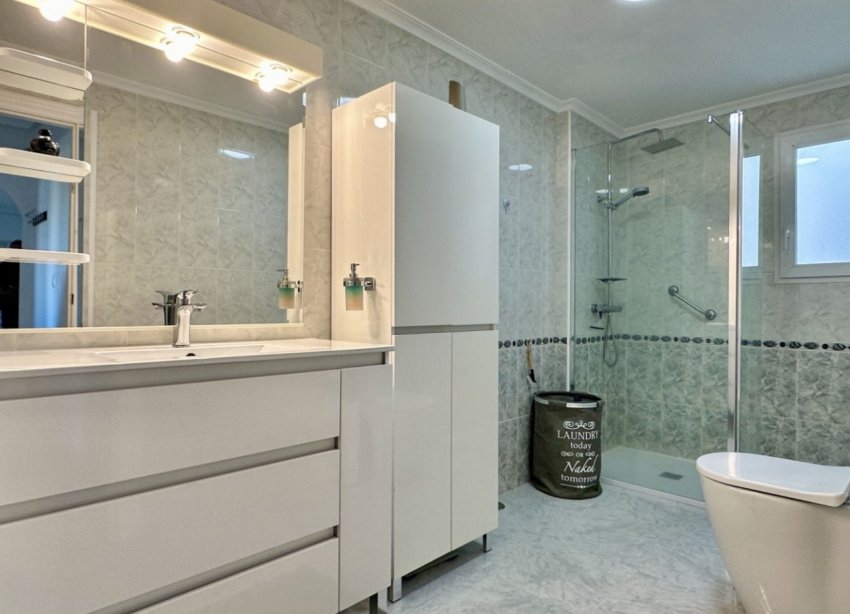 Resale - Apartment - Orihuela Costa - Playa Flamenca