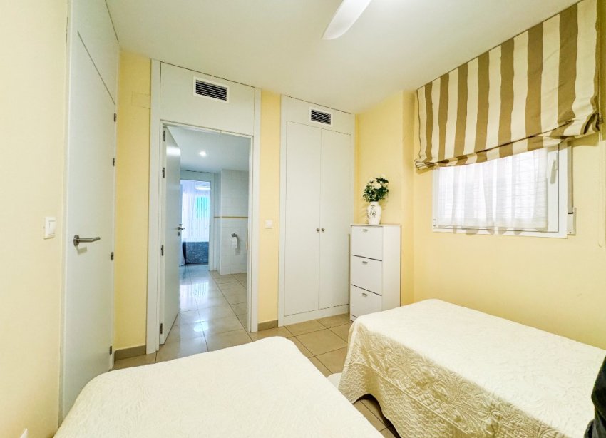 Resale - Apartment - Orihuela Costa - Playa Flamenca