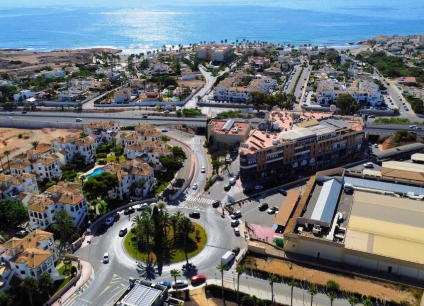 Resale - Apartment - Orihuela Costa - Playa Flamenca