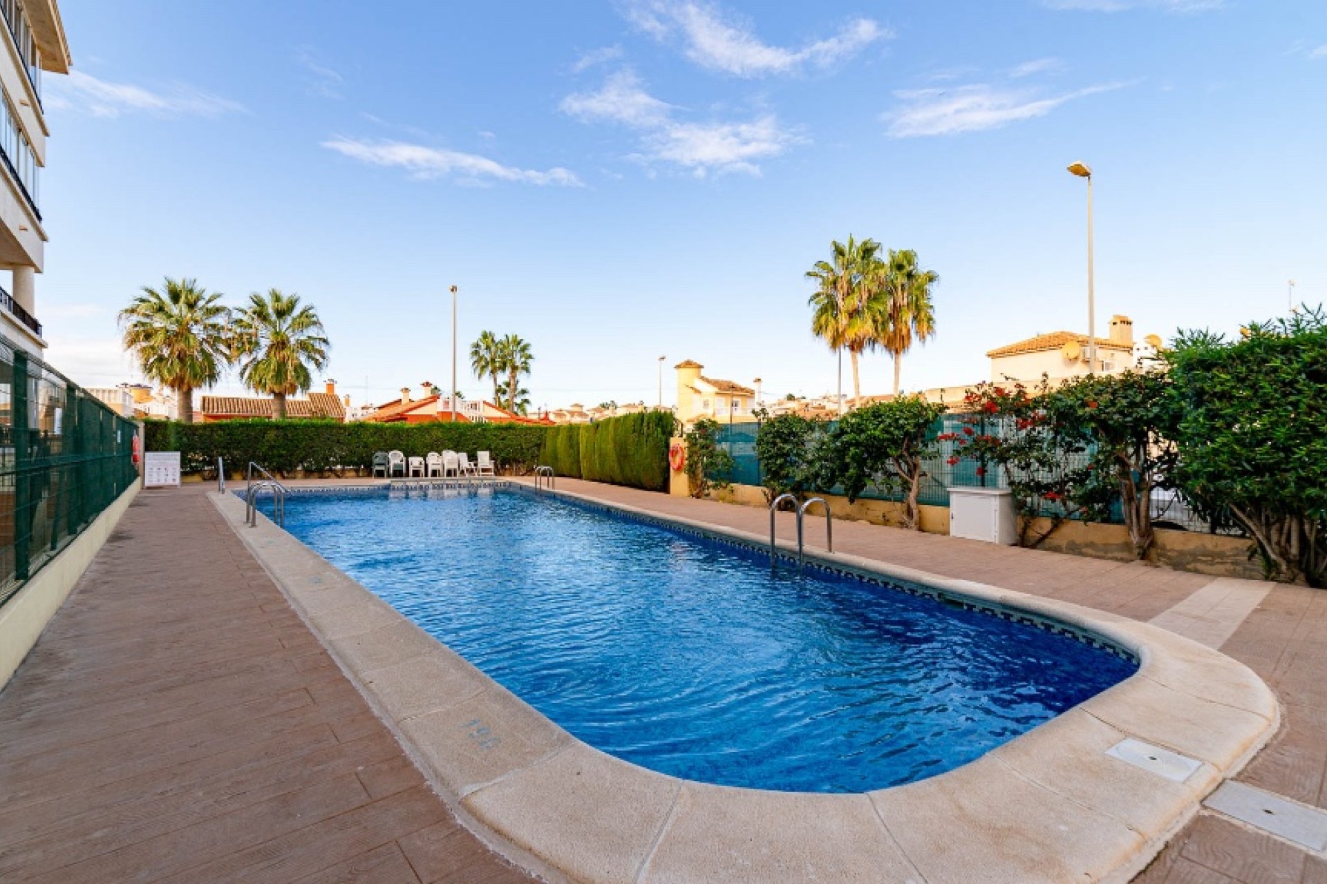 Resale - Apartment - Orihuela Costa - Playa Flamenca