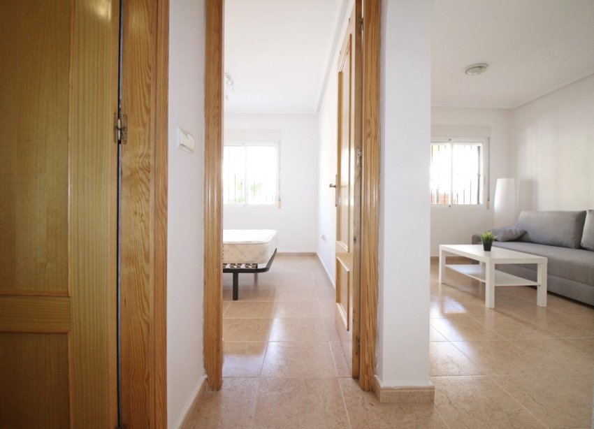 Resale - Apartment - Orihuela Costa - Playa Flamenca