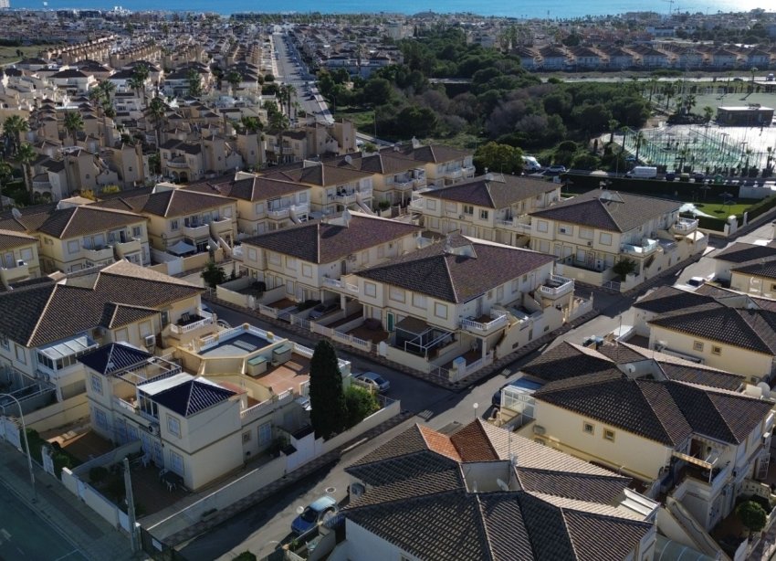 Resale - Apartment - Orihuela Costa - Playa Flamenca