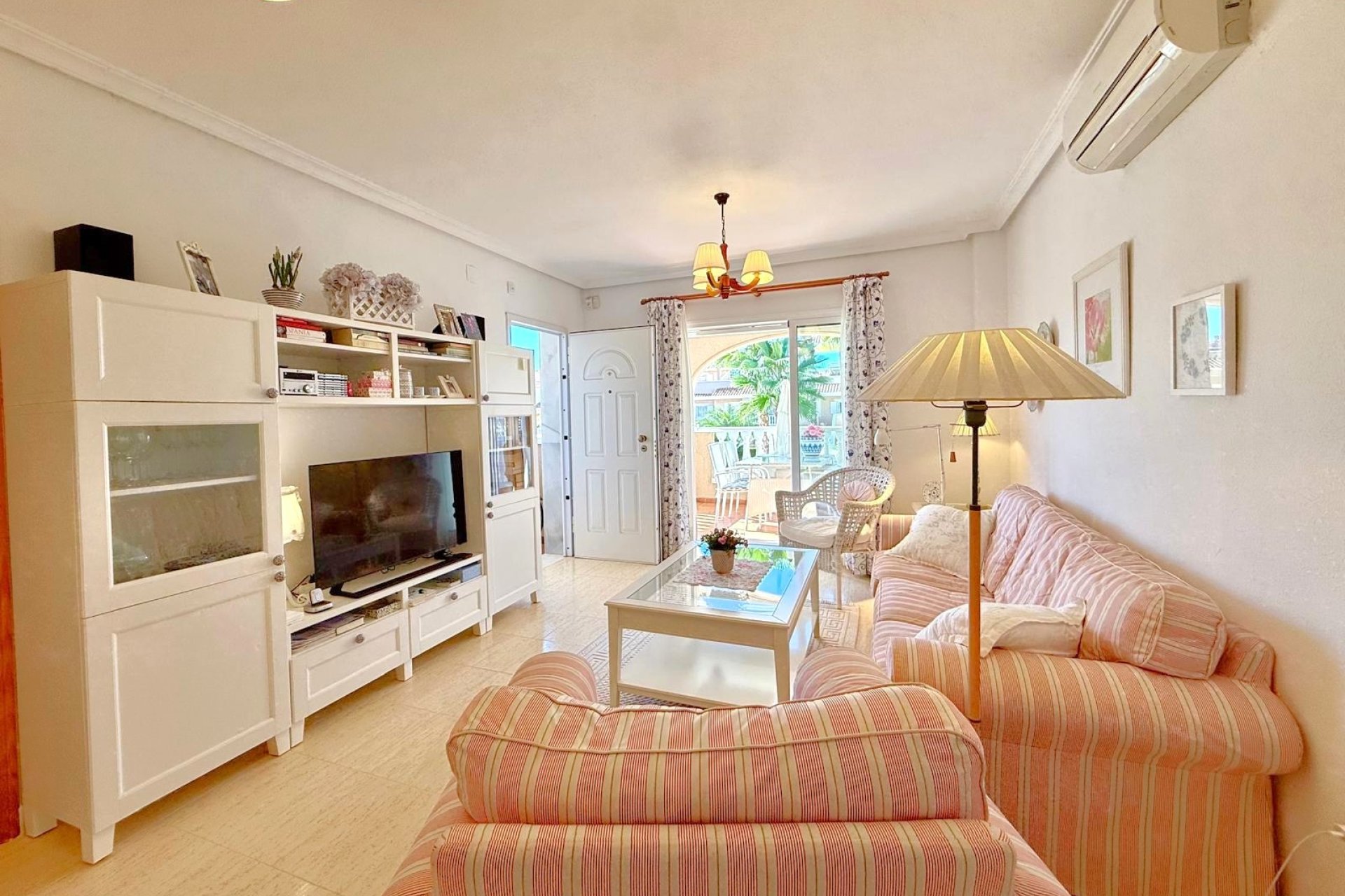 Resale - Apartment - Orihuela Costa - Playa Flamenca