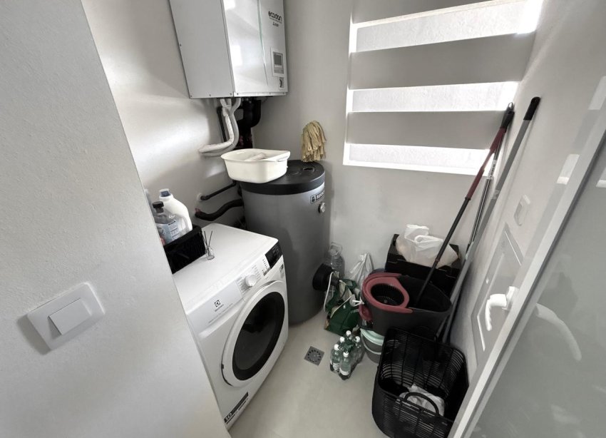 Resale - Apartment - Orihuela Costa - Playa Flamenca