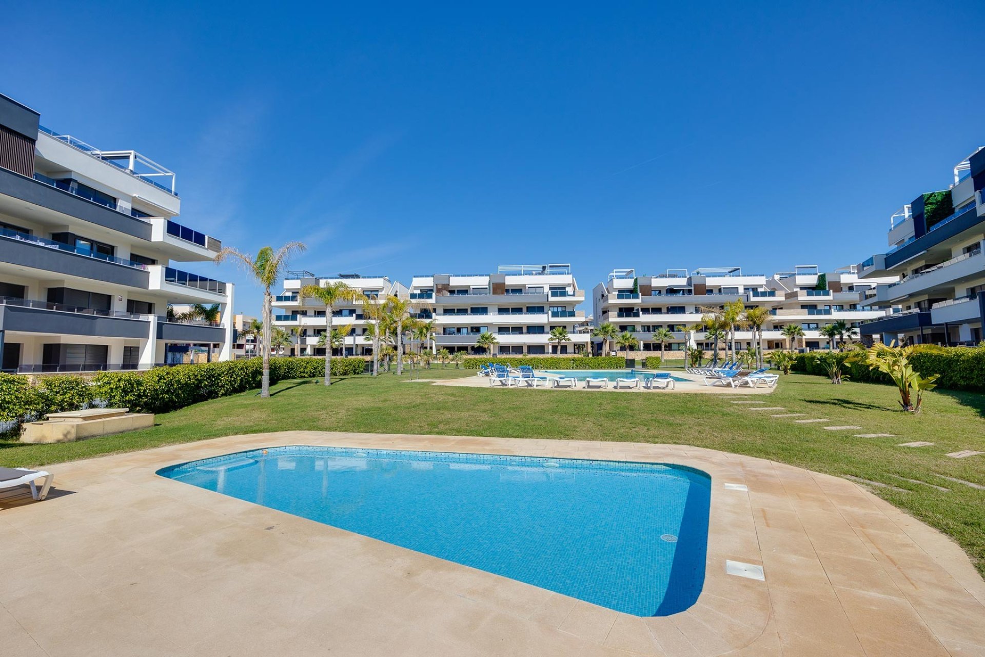 Resale - Apartment - Orihuela Costa - Playa Flamenca