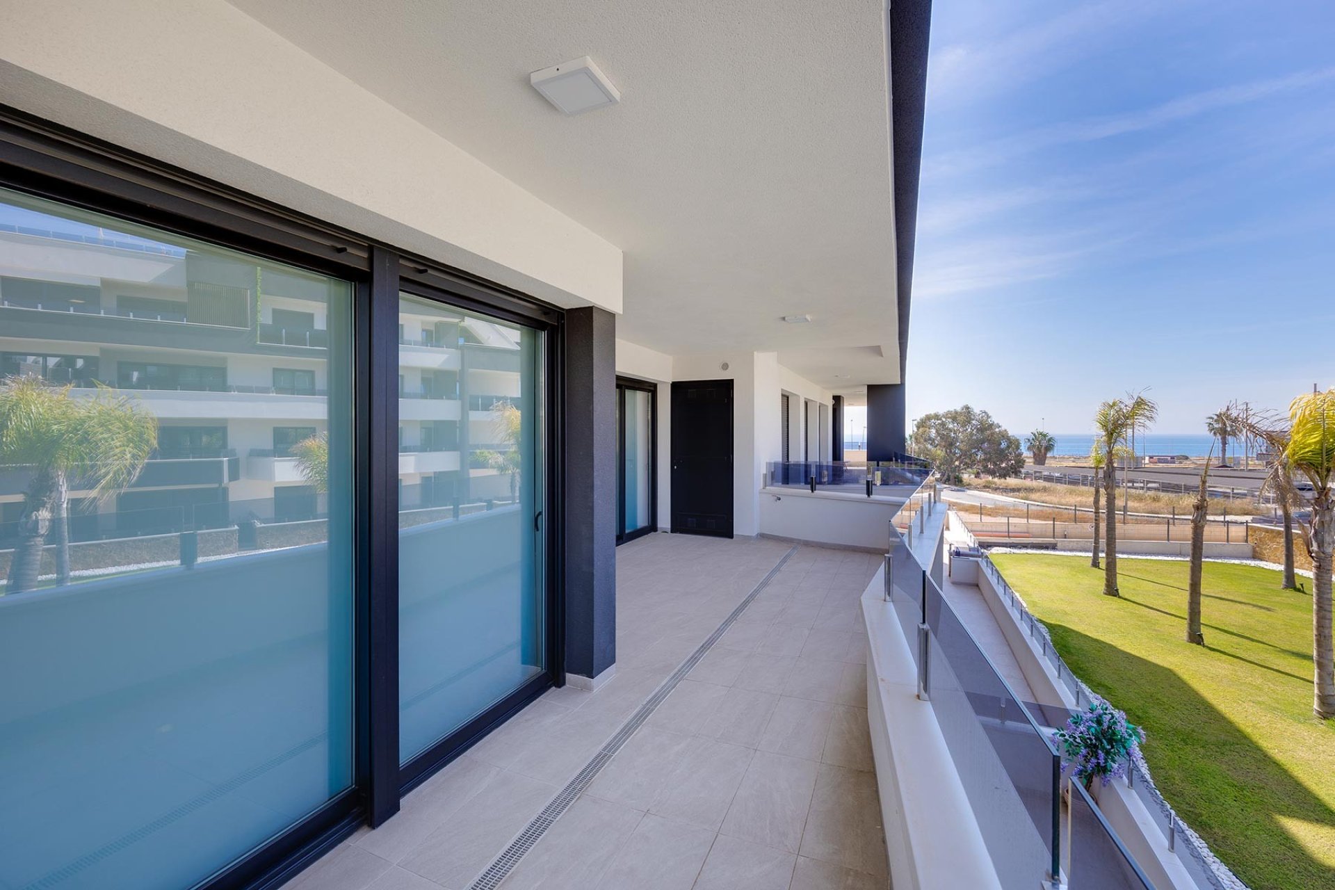 Resale - Apartment - Orihuela Costa - Playa Flamenca