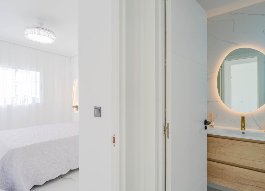 Resale - Apartment - Orihuela Costa - Playa Flamenca