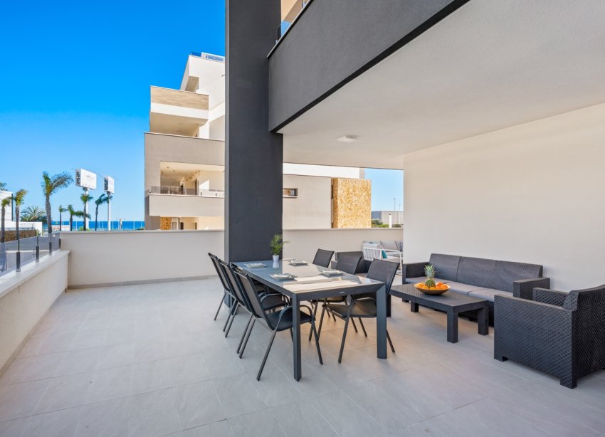 Resale - Apartment - Orihuela Costa - Playa Flamenca