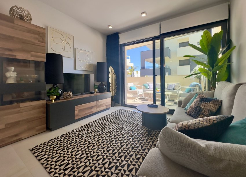 Resale - Apartment - Orihuela Costa - Playa Flamenca