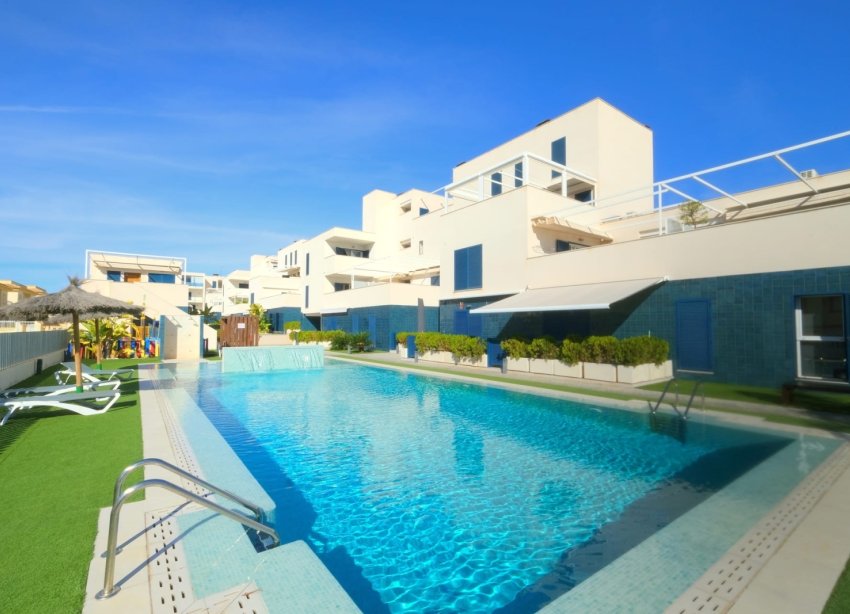 Resale - Apartment - Orihuela Costa - Playa Flamenca