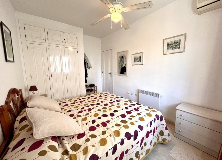 Resale - Apartment - Orihuela Costa - Playa Flamenca