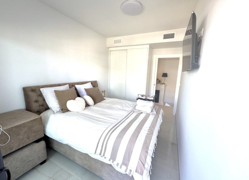 Resale - Apartment - Orihuela Costa - Playa Flamenca