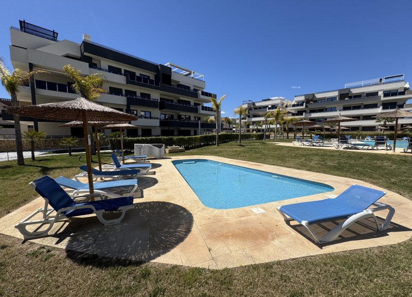 Resale - Apartment - Orihuela Costa - Playa Flamenca