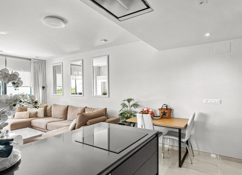 Resale - Apartment - Orihuela Costa - Playa Flamenca