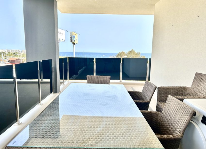 Resale - Apartment - Orihuela Costa - Playa Flamenca