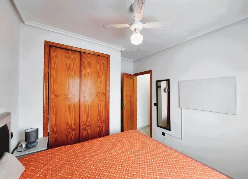 Resale - Apartment - Orihuela Costa - Playa Flamenca