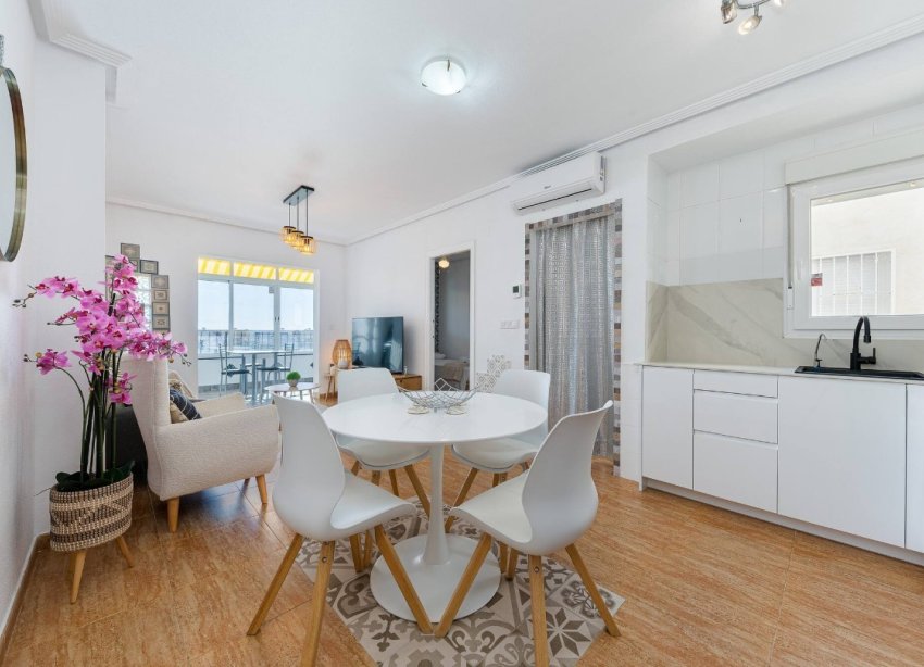 Resale - Apartment - Orihuela Costa - Playa Flamenca