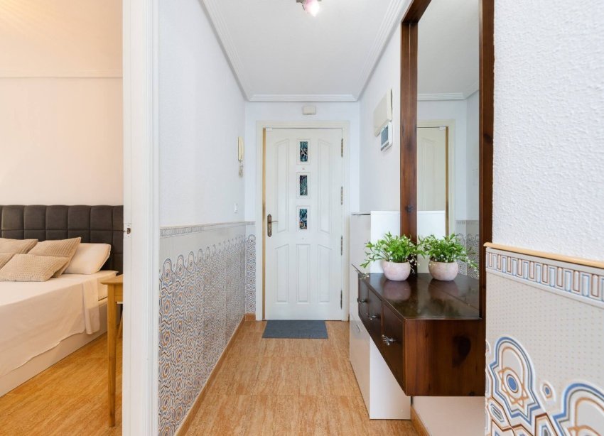 Resale - Apartment - Orihuela Costa - Playa Flamenca