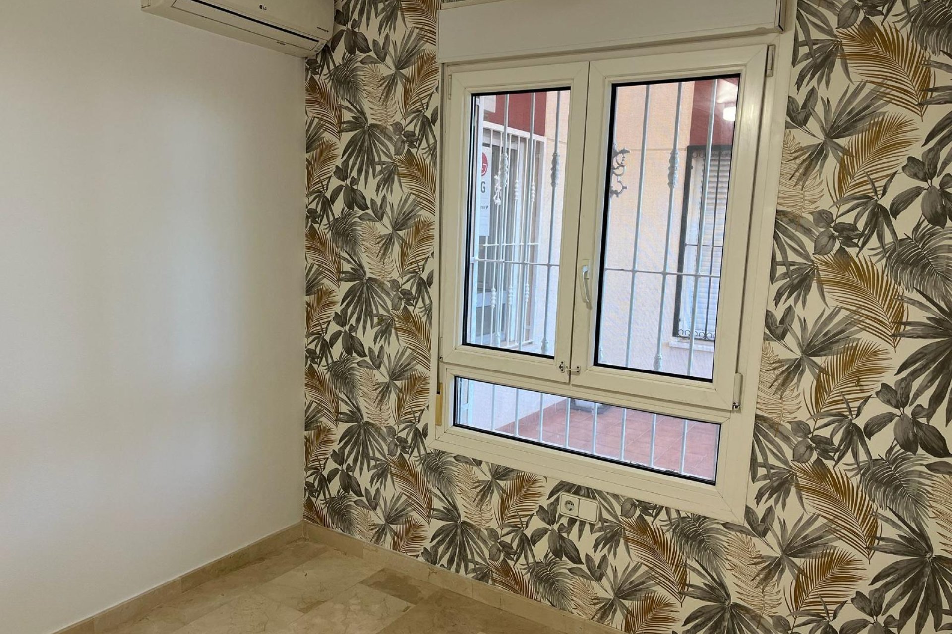 Resale - Apartment - Orihuela Costa - Playa Flamenca