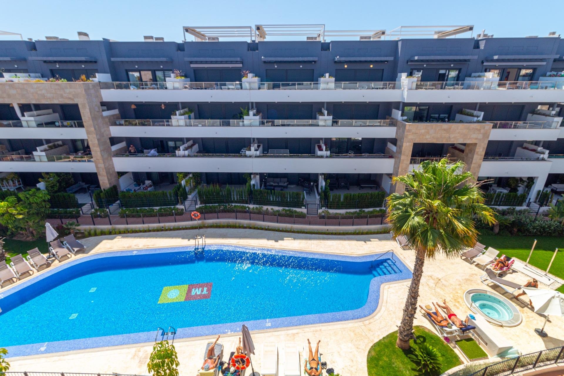 Resale - Apartment - Orihuela Costa - Playa Flamenca