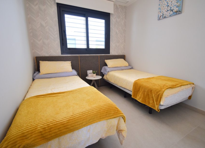 Resale - Apartment - Orihuela Costa - Playa Flamenca