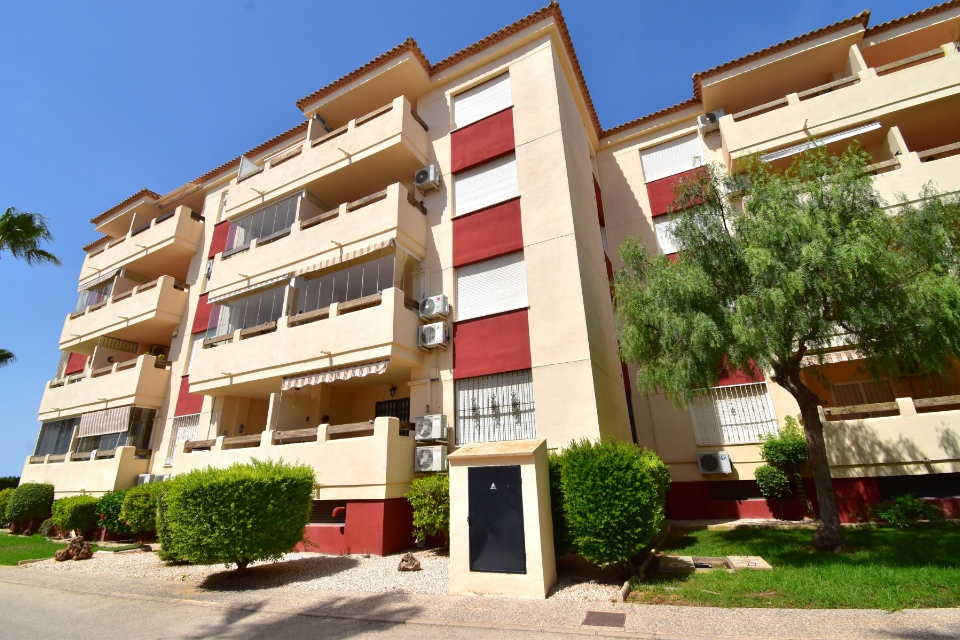 Resale - Apartment - Orihuela Costa - Playa Flamenca