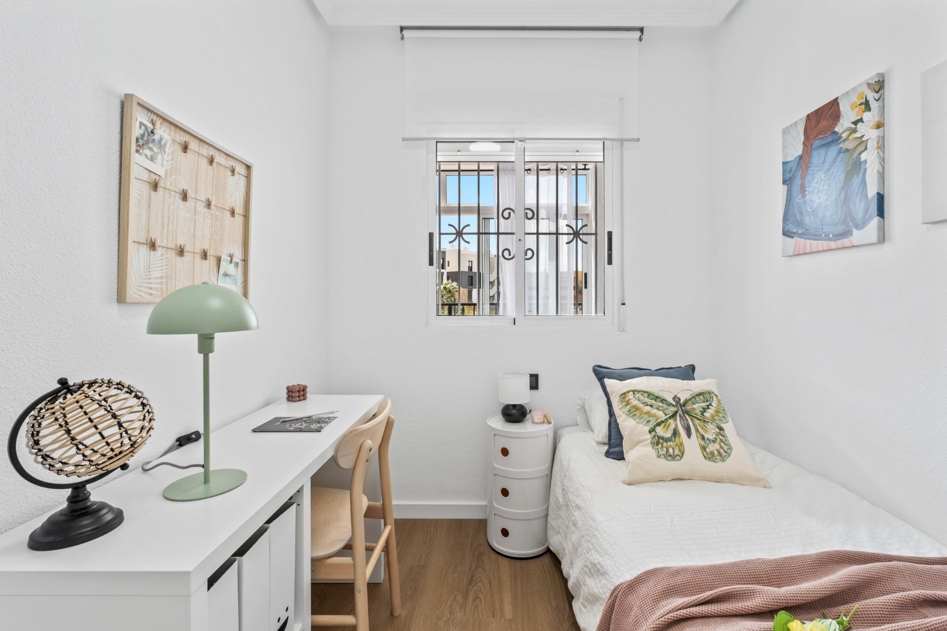 Resale - Apartment - Orihuela Costa - Playa Flamenca